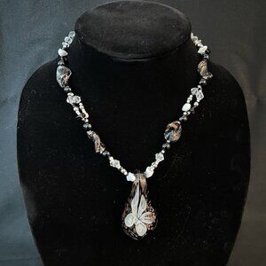 Vtg Blown Glass Floral Pendant & Beaded Necklace Brown White Black Sz 16”
